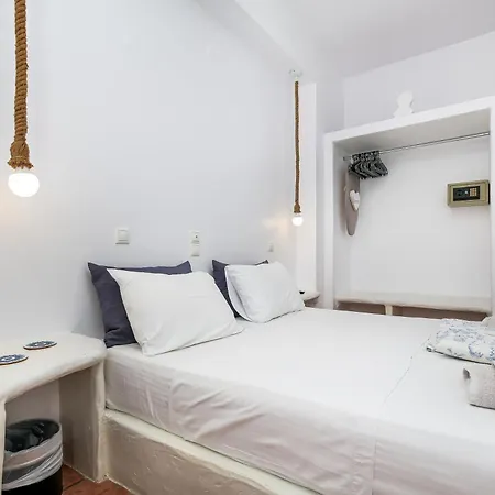 Hotel Madaky Naousa (Paros)