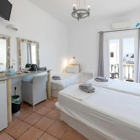 Madaky Hotel 3*