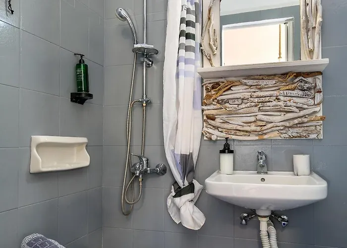 Madaky Ξενοδοχείο 3*